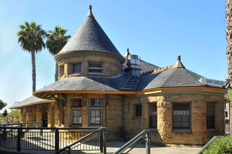 What's it Really Like to Live in San Carlos, CA?